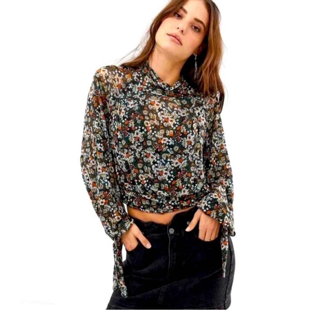 XS Free People Green All Dolled Up Floral Crop Top